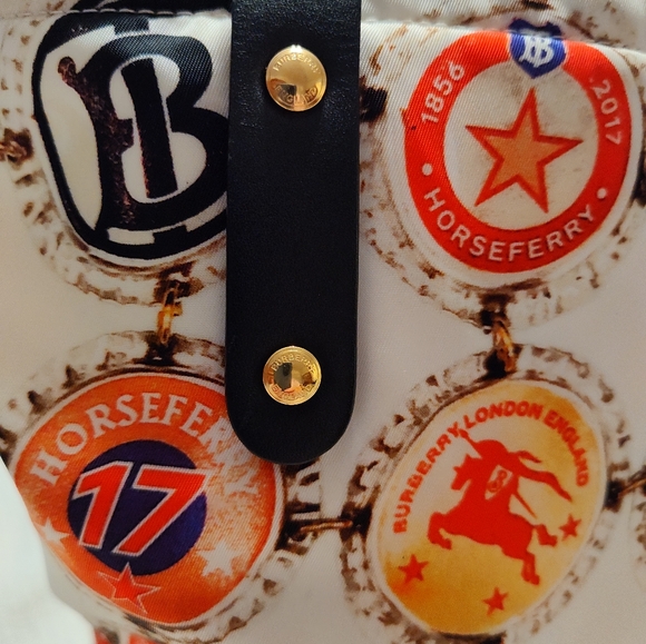 Authentic Burberry bottle cap nylon tote rare - Picture 8 of 15